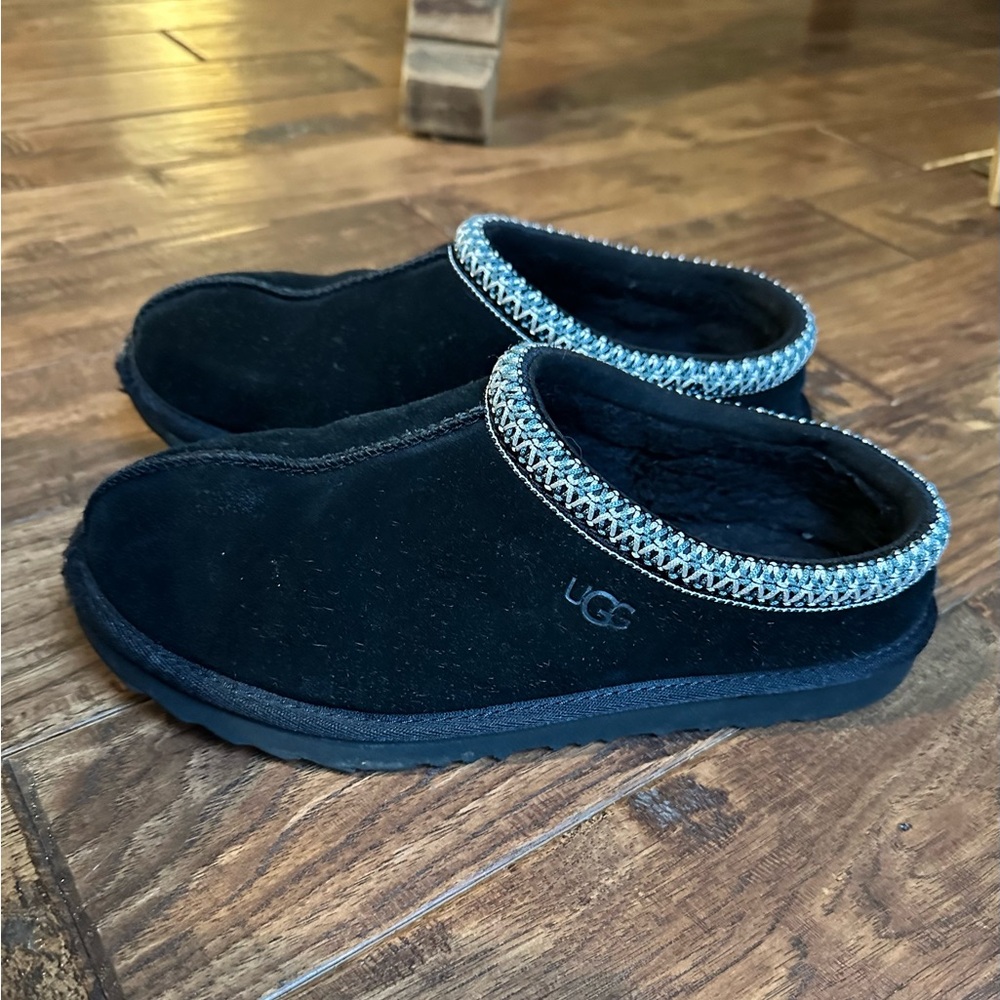 UGG Youth Tasman II Black Slippers